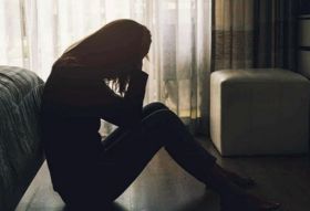 Ηλιούπολη: Πιθανές αυτοχειρίες τριών ανήλικων απέτρεψε η ΕΛ.ΑΣ. κατά την έρευνα για τις δύο 17χρονες