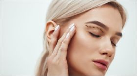 Πώς θα αποκτήσετε ξανά ξεκούραστο και νεανικό βλέμμα;