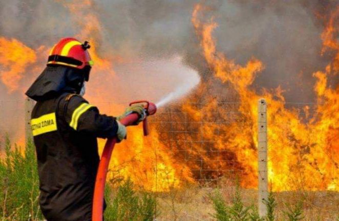 Απαγόρευση κυκλοφορίας αυτοκινήτων και παραμονής εκδρομέων στο σύνολο του δασικού δικτύου του Υμηττού.