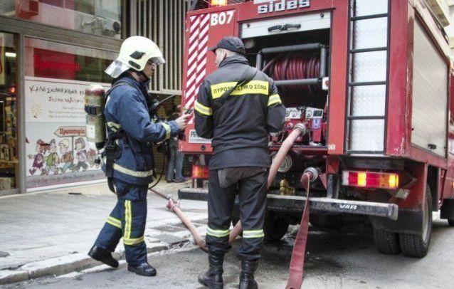 Πυρκαγιά σε αυτοκίνητο στην Γλυφάδα 