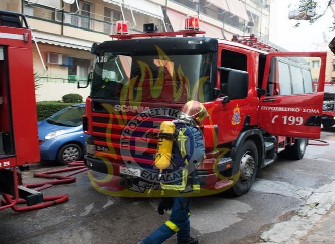 Τροχαίο με απεγκλωβισμό ατόμων (Ιθάκης και 28ης Οκτωβρίου)