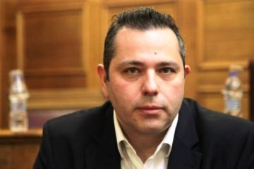 Παραιτήθηκε ο πρόεδρος του ΕΟΠΥΥ, Σωτήρης Μπερσίμης