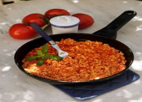Η συνταγή της ημέρας: ''Καγιανάς από την Πελοπόννησο με διάφορα λαχανικά''